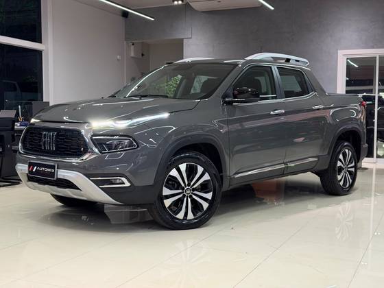 FIAT TORO 2.0 16V TURBO DIESEL VOLCANO 4WD AT9 FIAT TORO 2.0 16V TURBO DIESEL VOLCANO 4WD AT9